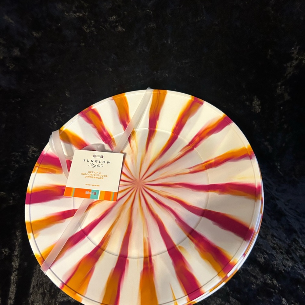 Colorful Tie-Dye 4 piece dinnerware- Plate set